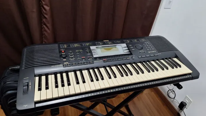 Teclado Yamaha PSR 630 - Relíquia - Em estado de novo