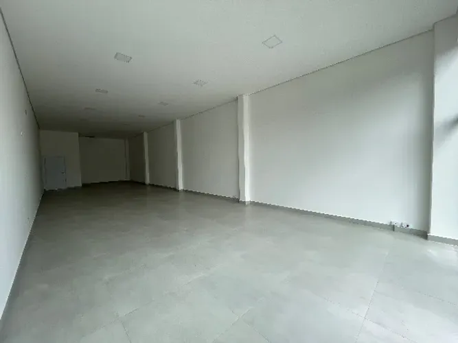 Sala comercial - Centro Toledo