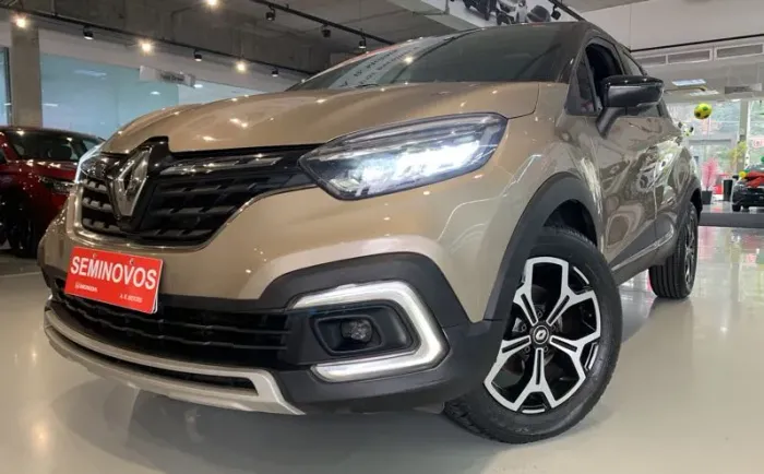 Renault Captur Iconic 1.3 TB 16V Flex 5P AUT 2022