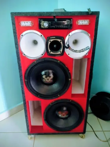 Vendo Caixa Bob Zerada