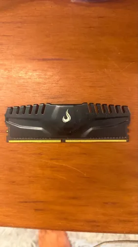 Memória RAM Rise Mode Z Series 8GB DDR4 3200MHz - NOVA, NUNCA USADA
