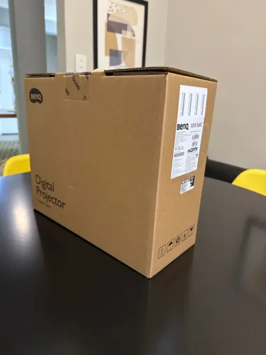Projetor NOVO Benq MW560C 4mil lumens - na caixa