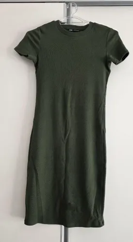 Vendo vestido Zara canelado.