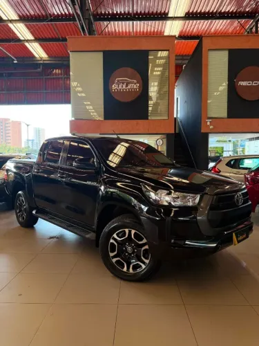 Toyota Hilux CD SR 4X4 2.8 TDI Diesel Aut. 2024