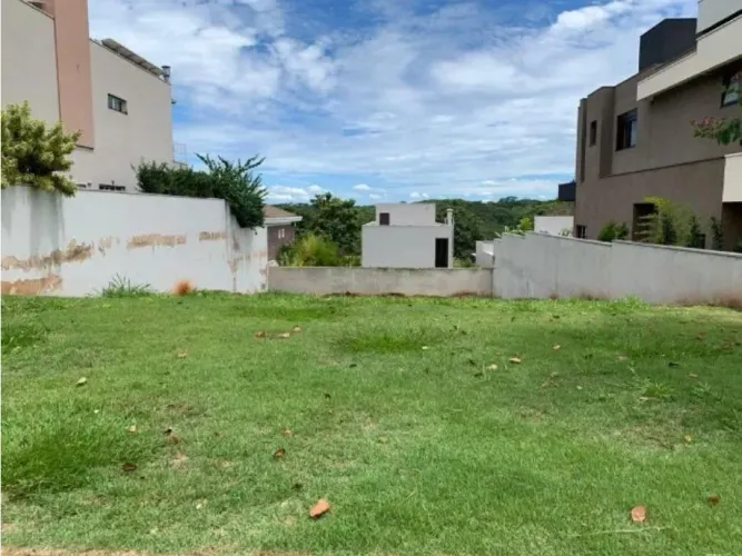 Excelente lote no Alphaville 2 | Aqui na Imobiliária Rosa e Rangel