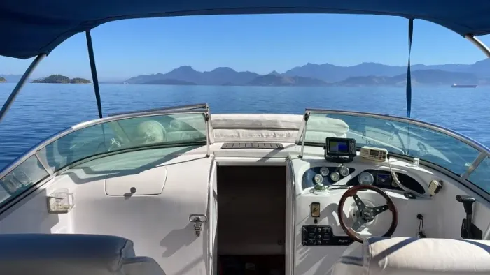 Lancha Magna 27.8 Pés 2008 Equipada 800 Horas Uso Revisada 02/2026