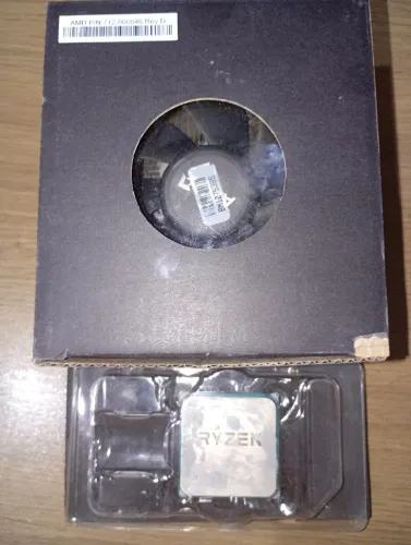 Processador AMD Ryzen 3 2200