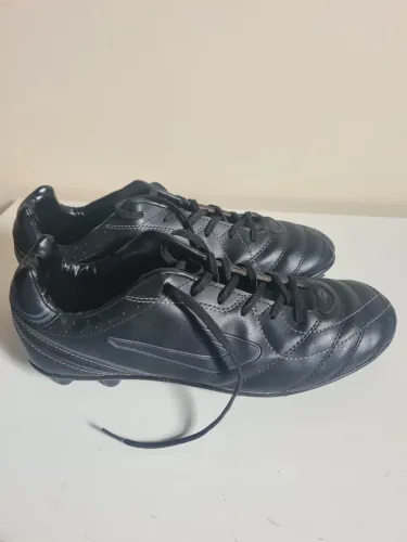 Chuteira Topper para campo