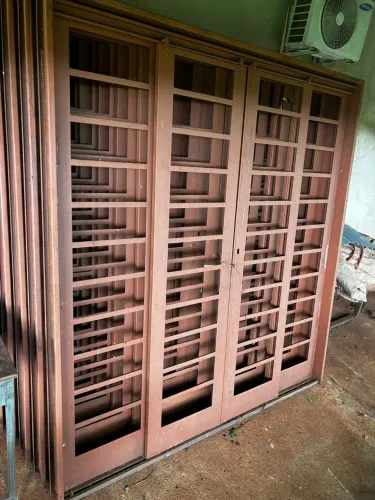 Porta de correr 2 x 2.10 ferro reforçada