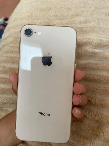 iPhone 8 