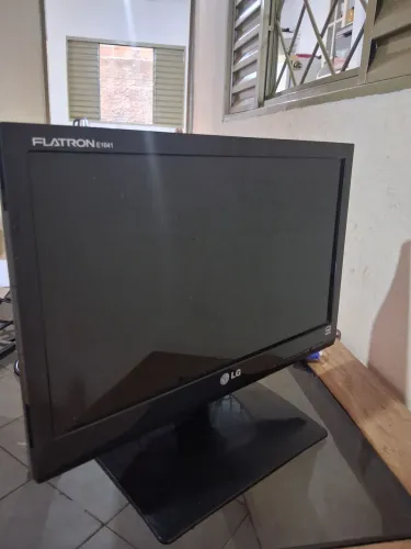 Monitor flatron e1641