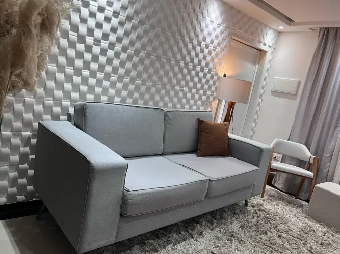 Lindo sofá slim living seminovo