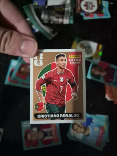 Figurinha Extra Legend Bronze do Cristiano Ronaldo - PANINI Copa do Mundo 2026