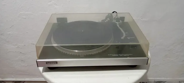 Toca disco gradiente model DD 100q