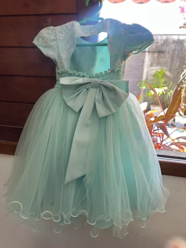 Vestido de festa infantil