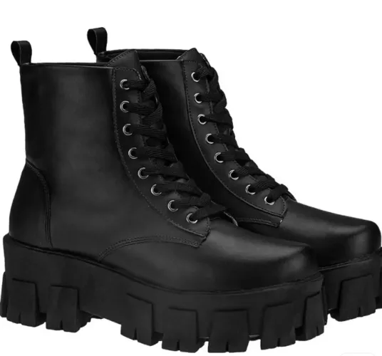 Bota Coturno Plataforma Preta