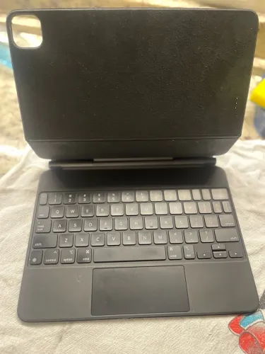 Magic keyboard ipad pro 11 m4