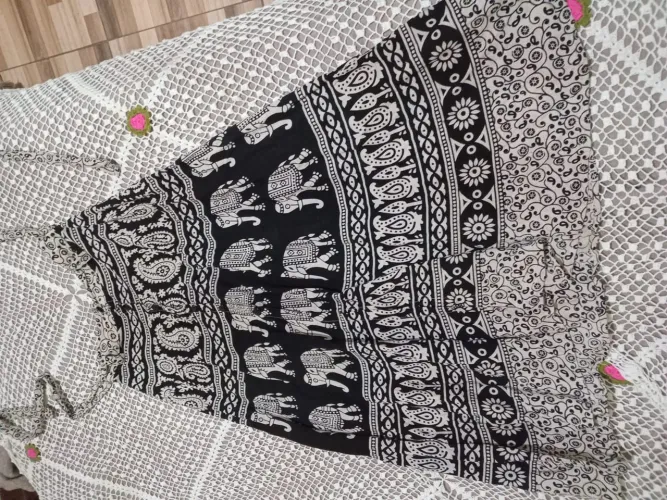 Saia estilo indiana midi