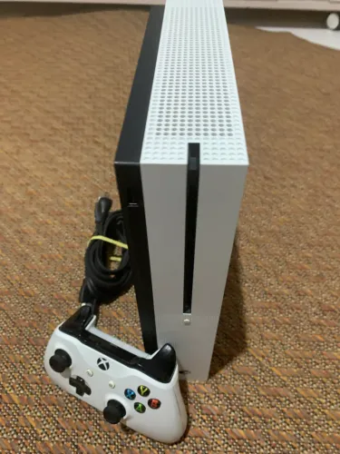 Xbox One S