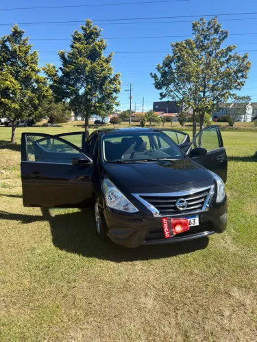 Nissan Versa SL 1.6 16V Flexstart 4P Mec. 2016