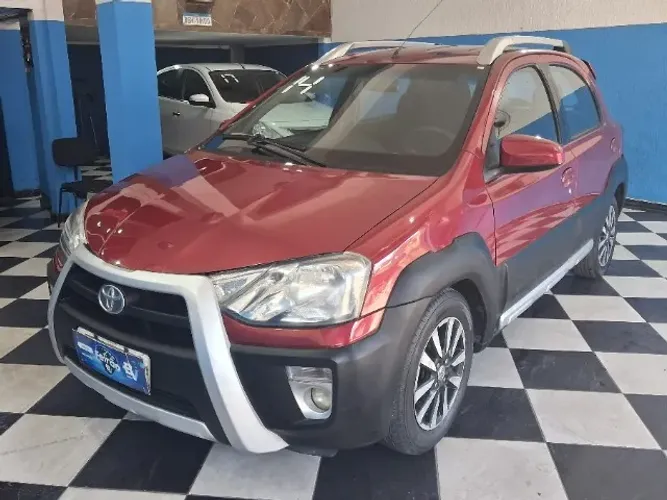 Toyota Etios Cross 1.5 Flex 16V 5P Mec. 2014
