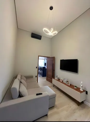 Vendo minha casa em Francisco Beltrão PR