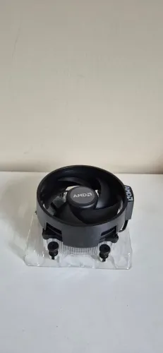Cooler Amd Wraith Stealth Original - Am4 - 65w S/led (novo)