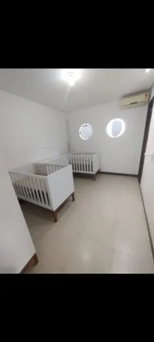 Berço que vira cama