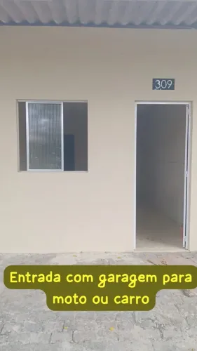 Alugo casa de 1 quarto no Dias Macedo 