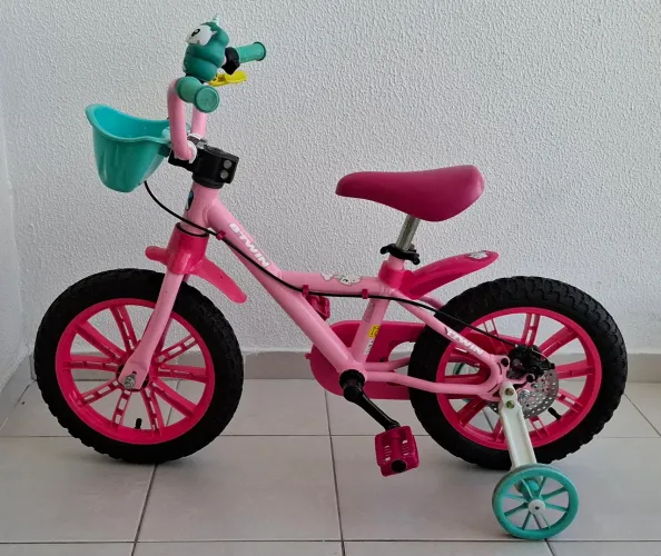 Bicicleta infantil aro 14 (a partir de 4 anos)