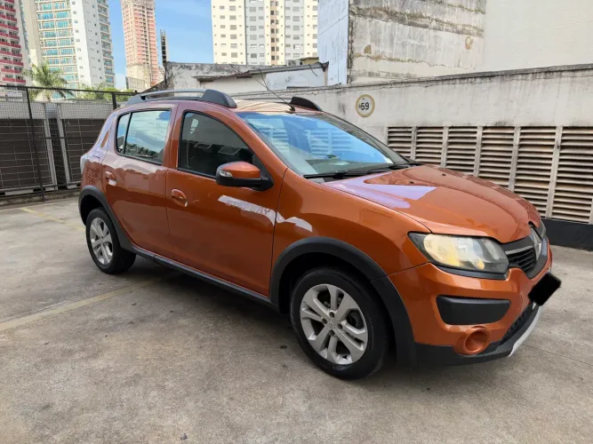 Renault Sandero Step. Easy R H-power 1.6 8V 2015