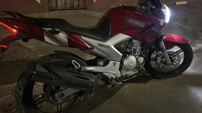Yamaha Fazer 250 2013 à venda.