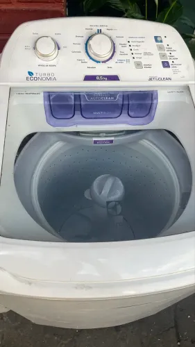 Máquina de 8,5
