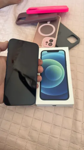 iPhone 12