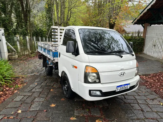 Hyundai HR 2.5 TCI Diesel (rs/rd) 2014