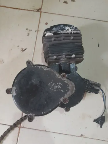 Motor 2 tempos bicicleta motorizada nakasaki não esta amaciado semi-novo