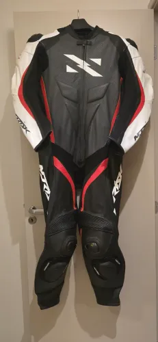 Macacão de Moto Norisk Couro Legítimo - Tamanho 54 - ZERO (Nunca Usado)