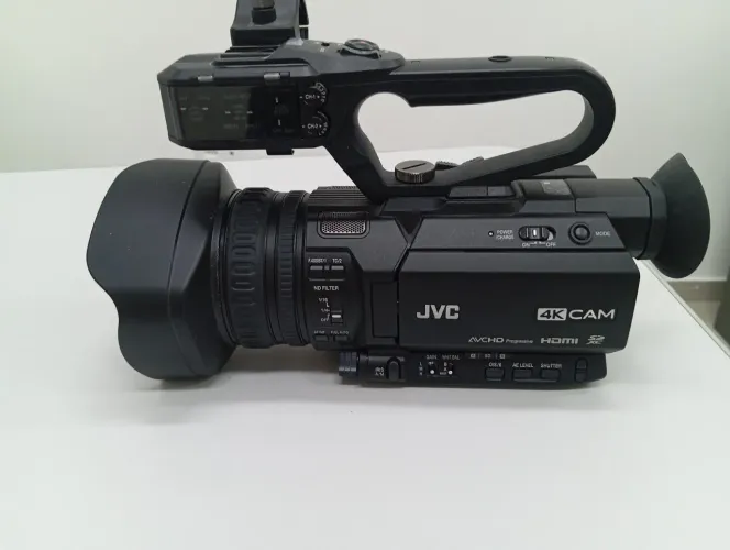 Filmadora Profissional JVC gy-hm200 uhd 4k
