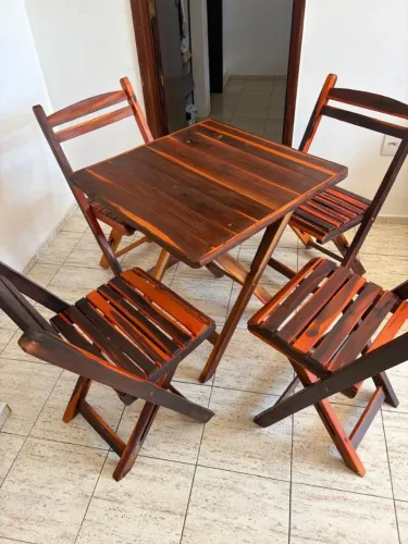 Mesa dobrável
