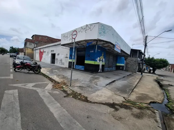 Galpão na Vila Manoel Sátiro