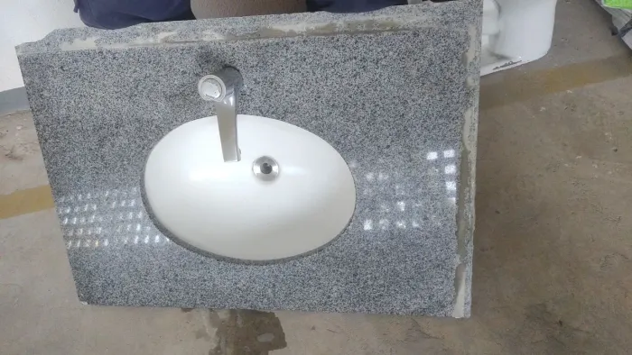 Pia completo, vazo sanitário completo,.sofafa