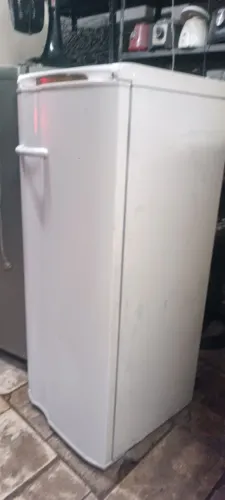 Geladeira electrolux