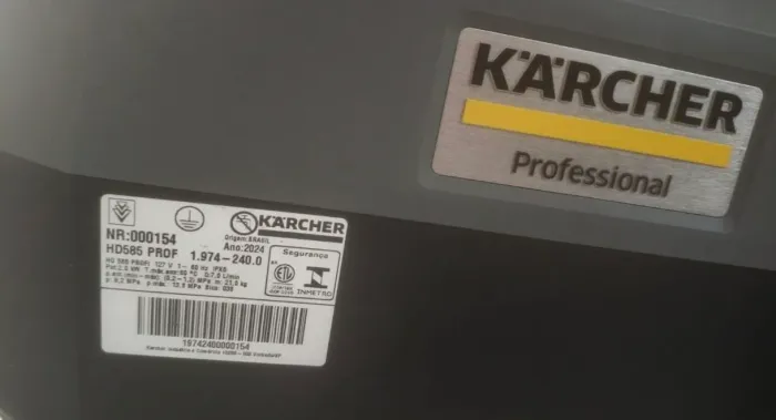 Lavadora de alta pressão Karcher hd 585 e  extratora Puzzi 4/30 classic