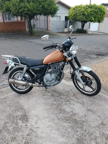 Suzuki Intruder 125 2013