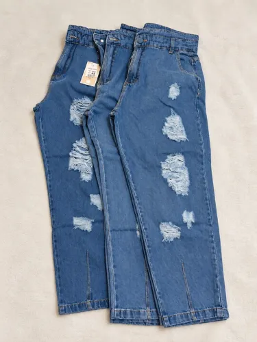 Calça Mom Jeas Novas