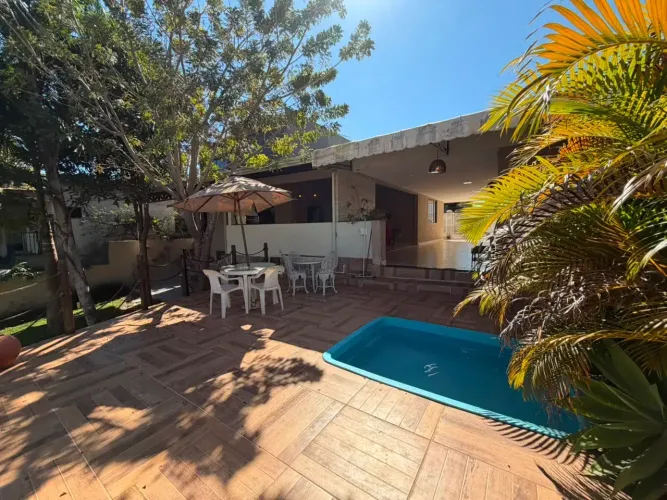 [ Casa 3 Quartos (2 Suítes) no Jockey Club, Vicente Pires | Escriturada )