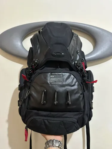 MOCHILA OAKLEY