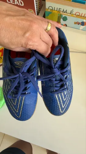 Chuteira infantil tamanho 30