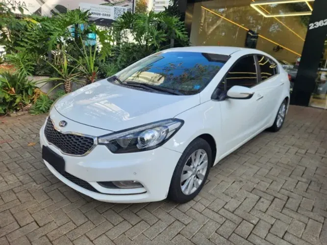 Kia Motors Cerato 1.6 16V Flex Aut. 2013