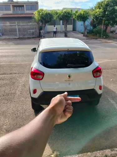 Renault Kwid Zen 1.0 Flex 12V 5P Mec. 2023